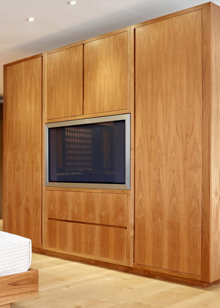 Chamber Furniture Manufacturers of Entertainment Units