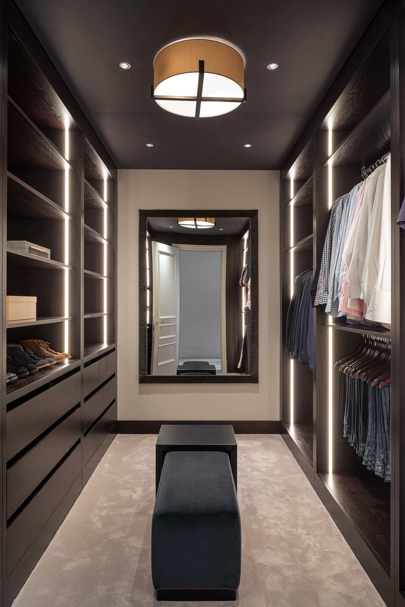 Walk in dressing room, finished in Stained walnut