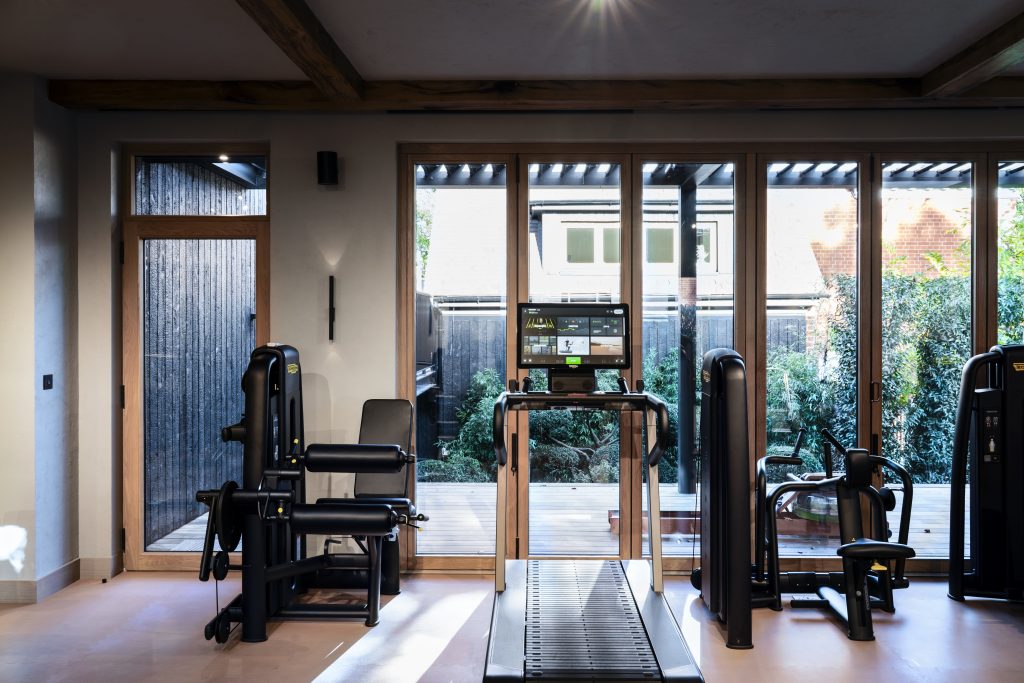 7803_BESPOKEGYM_TECHNOGYM